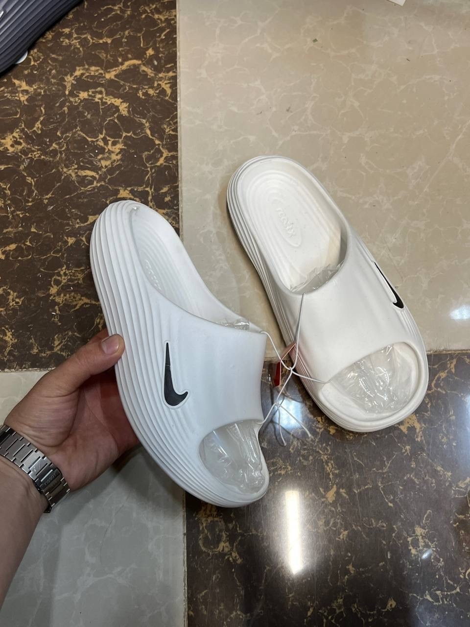 шлепанцы nike kawa shower,шлепанцы nike,шлепанцы,шлепанцы женские,шлепанцы мужские