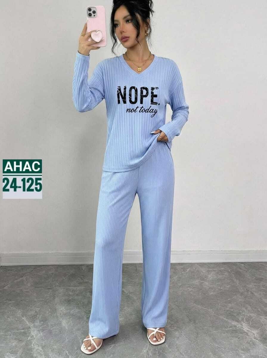 женский костюм двойка лапша,костюм лапша брючный двойка трикотажный dia mond,костюм двойка лапша,стильные костюмы,костюм с брюками