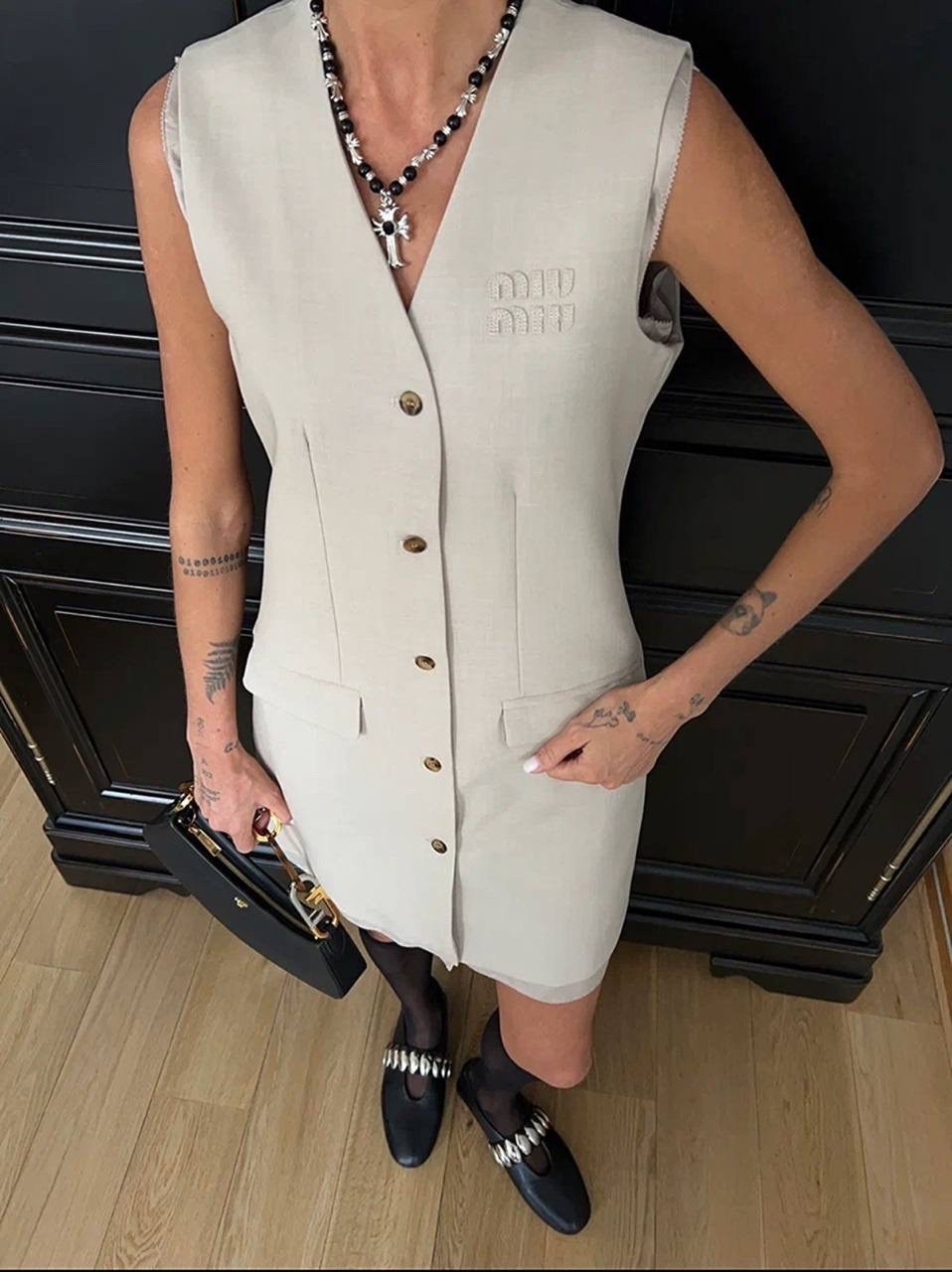 модное платье,сарафан,пиджак платье,женская платье,жилет на платье