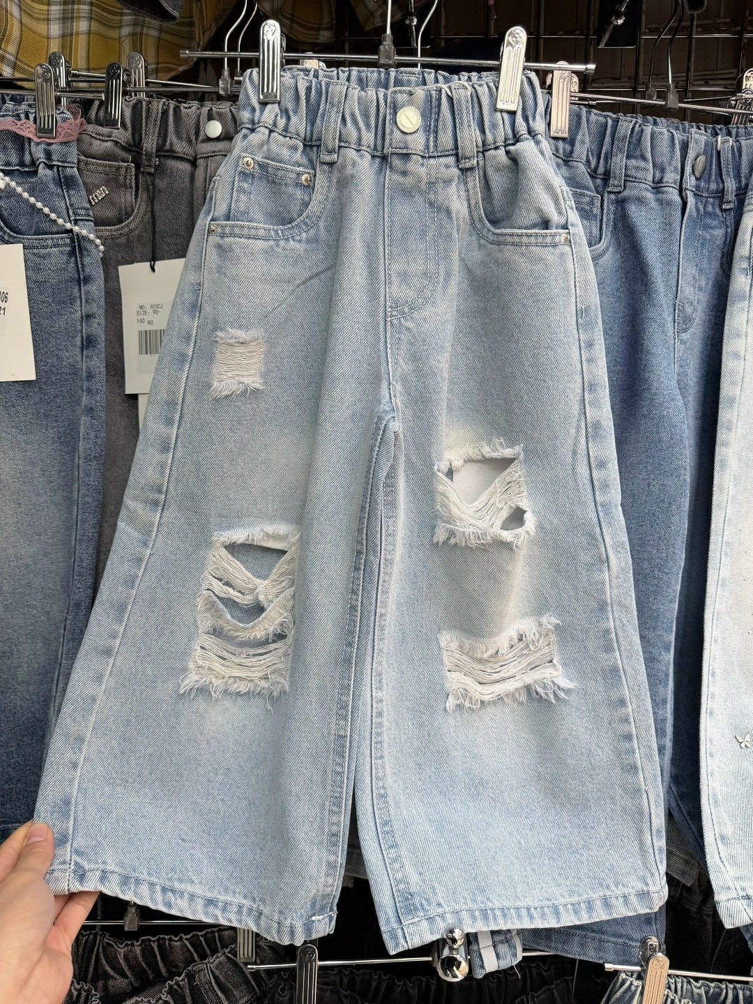 джинсы детские для девочки рваные,широкие джинсы для девочек,джинсы для девочек,джинсовые брюки,рваные джинсы для девочек