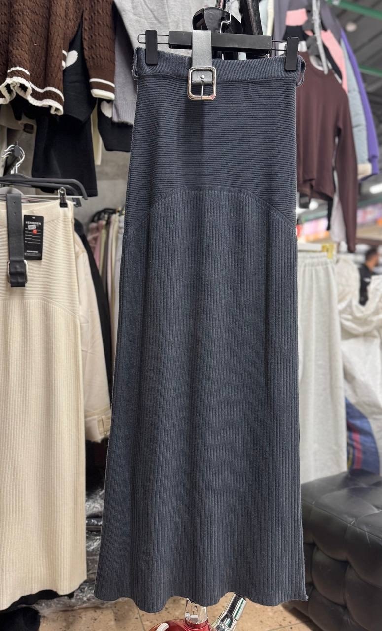 юбка трикотажная,юбка,юбка средней длины,вязаная юбка,вязаная женская юбка