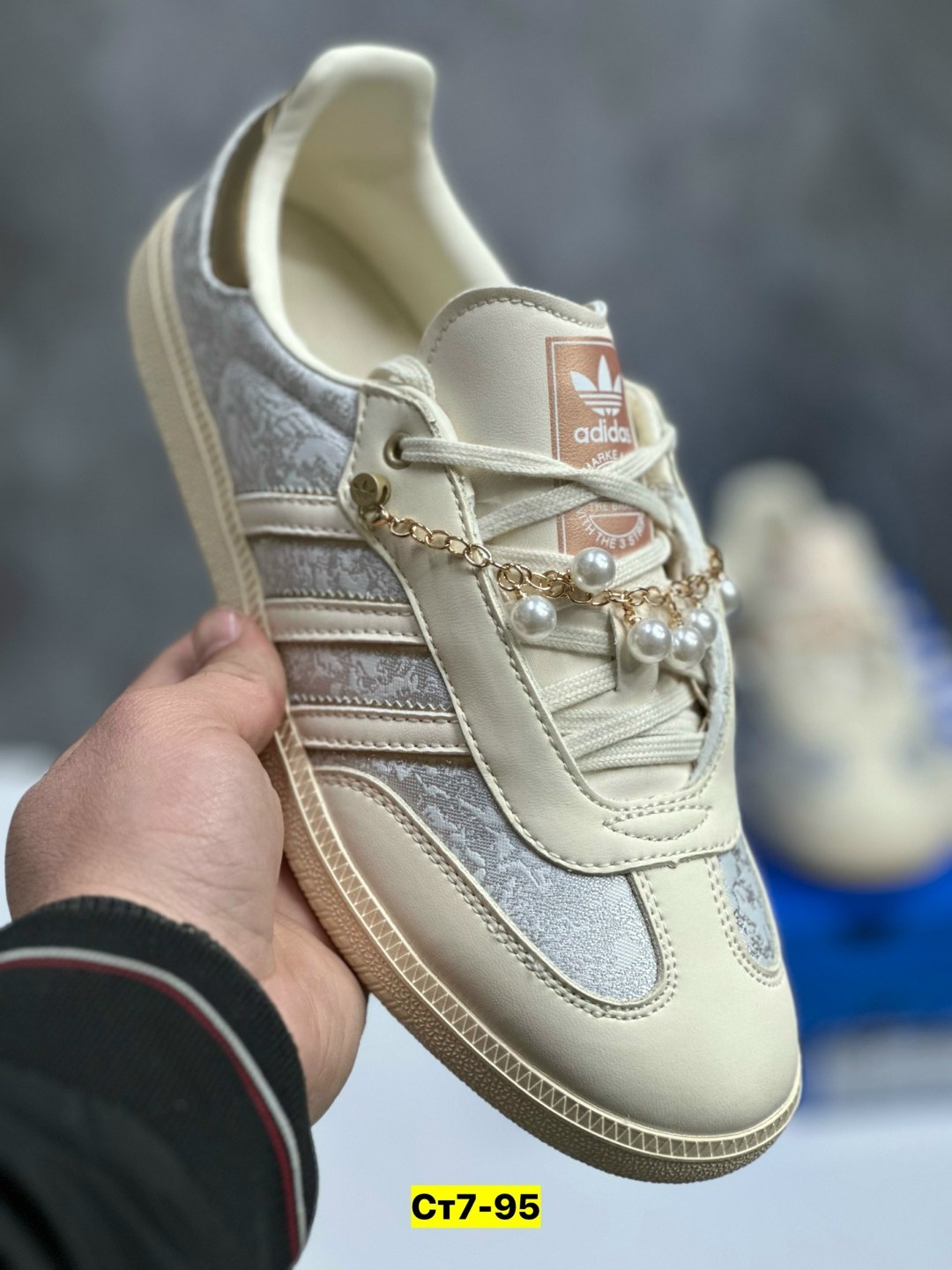 ,кроссовки adidas,кроссовки женские adidas,кеды adidas originals samba og,кроссовки мужские adidas gazelle