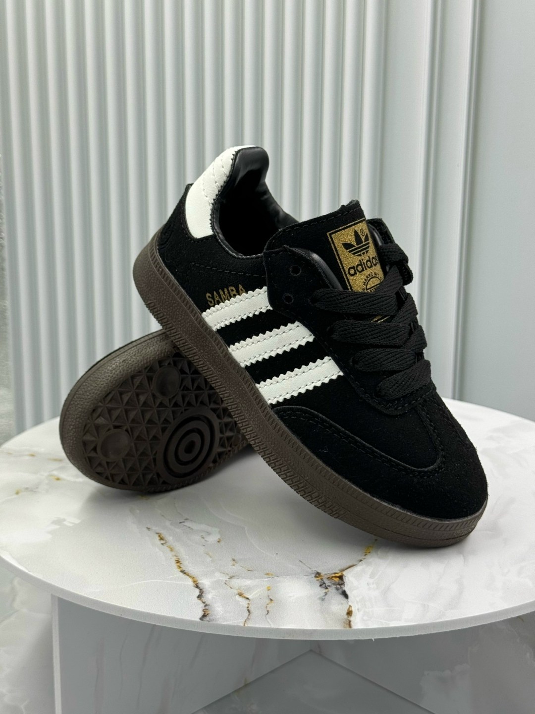 ,кроссовки adidas,кроссовки adidas samba,кроссовки эко,мужские кроссовки adidas samba
