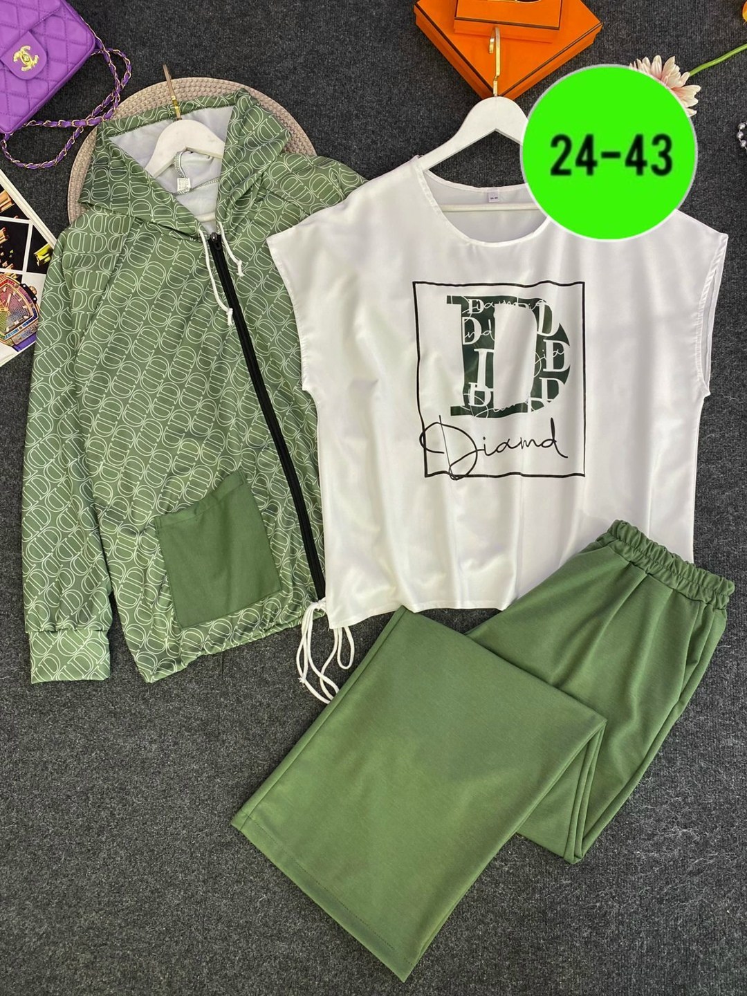 женские костюмы больших размеров,костюм двойка женский большого размера,костюм женский тройка,женский спортивный костюм больших размеров,женский костюм двойка