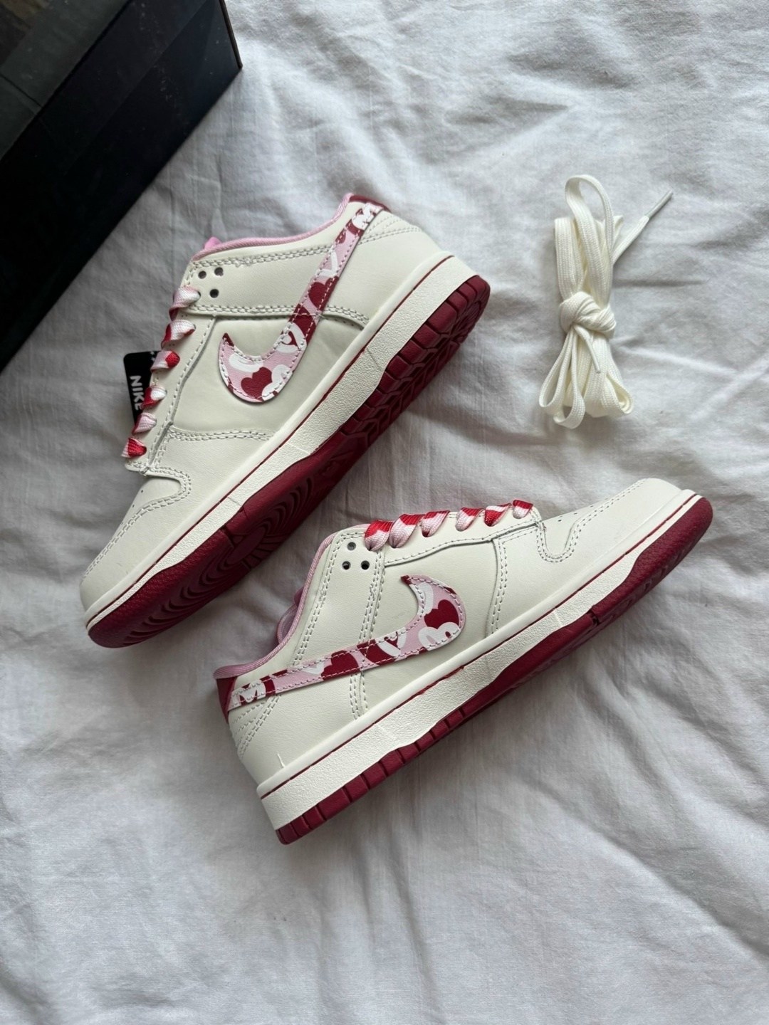 кроссовки,лимитированные кроссовки,кроссовки nike dunk,оригинальные кроссовки,женские кроссовки