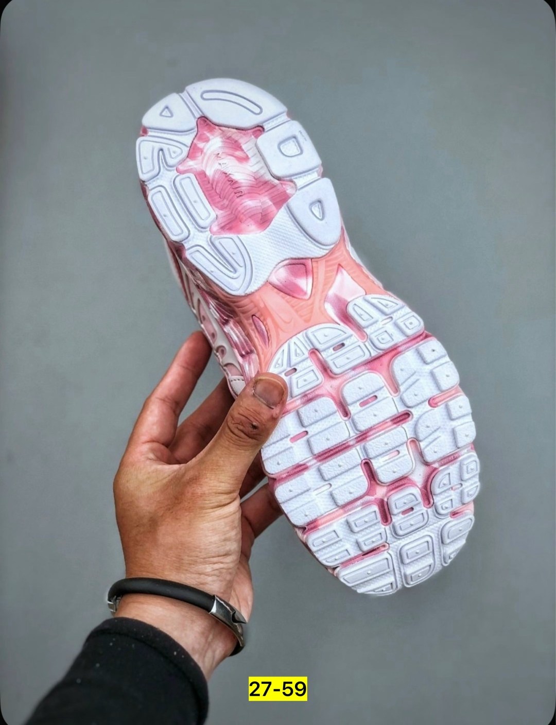 кроссовки женские nike,кроссовки nike,женские кроссовки,спортивные кроссовки nike initiator,розовые кроссовки