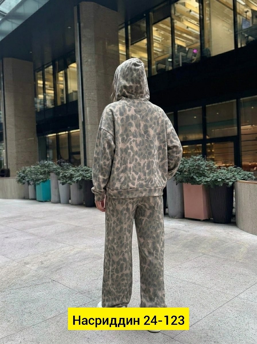 спортивный костюм женский с леопардовым принтом,спортивный костюм теплый леопардовый majiko,спортивный костюм женский теплый леопардовый majiko,костюм женский леопардовый,спортивный костюм теплый брюч