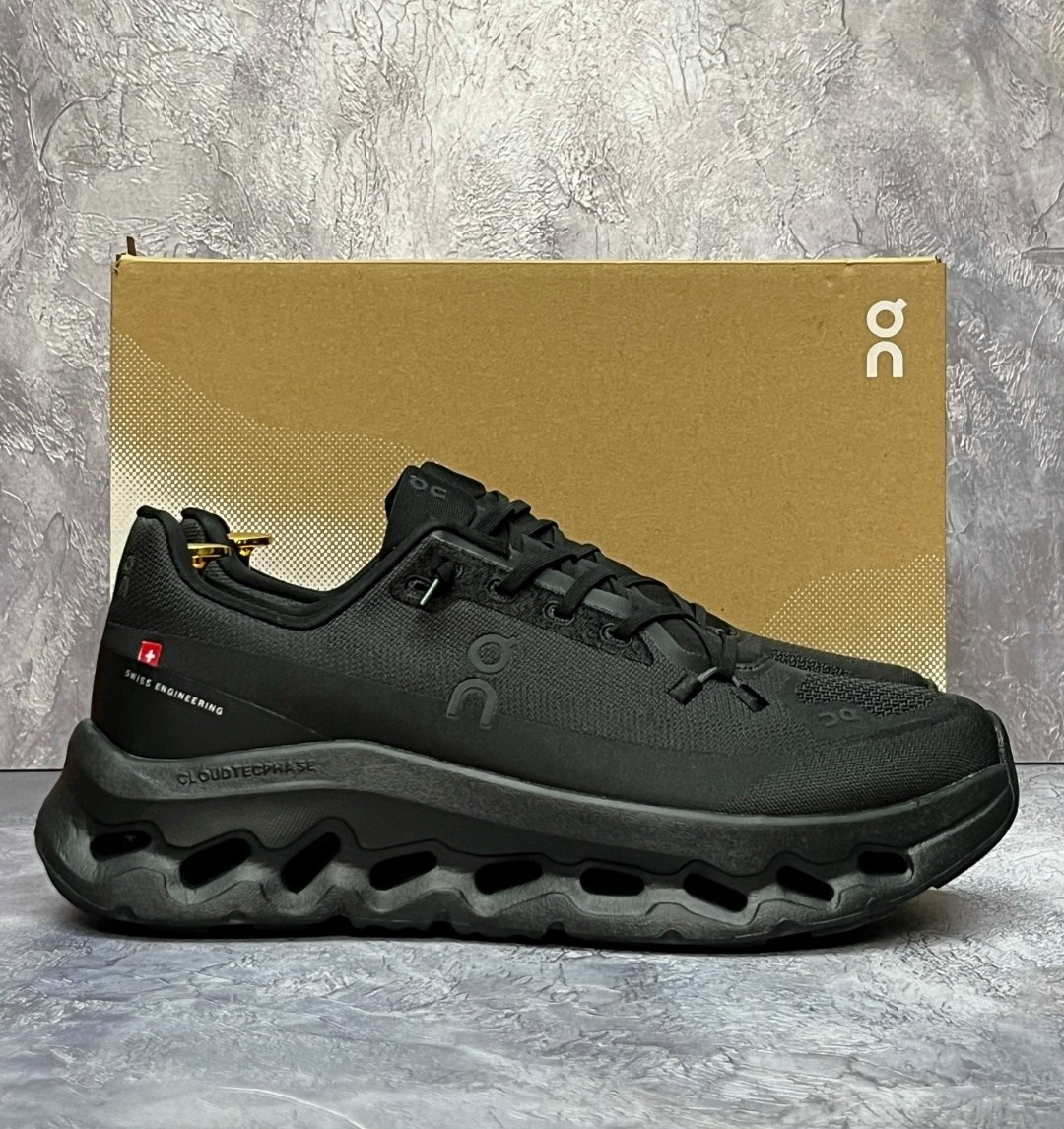 кроссовки,кроссовки on cloudtilt цвет eclipse black,черные кроссовки,оригинальные кроссовки,кроссовки on