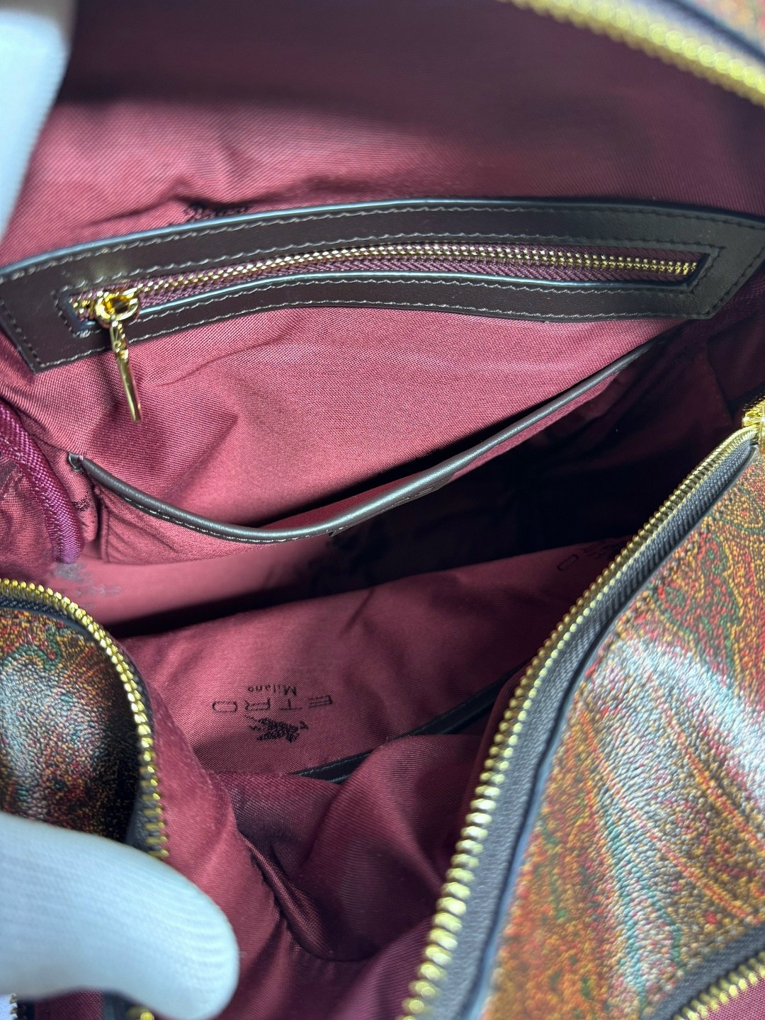 брендовые рюкзаки,рюкзак,женский рюкзак,кожаные рюкзаки,рюкзак с узорами