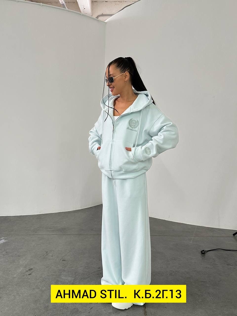 спортивный костюм женский,костюм женский с капюшоном,спортивный костюм,костюм женский ,костюмчик