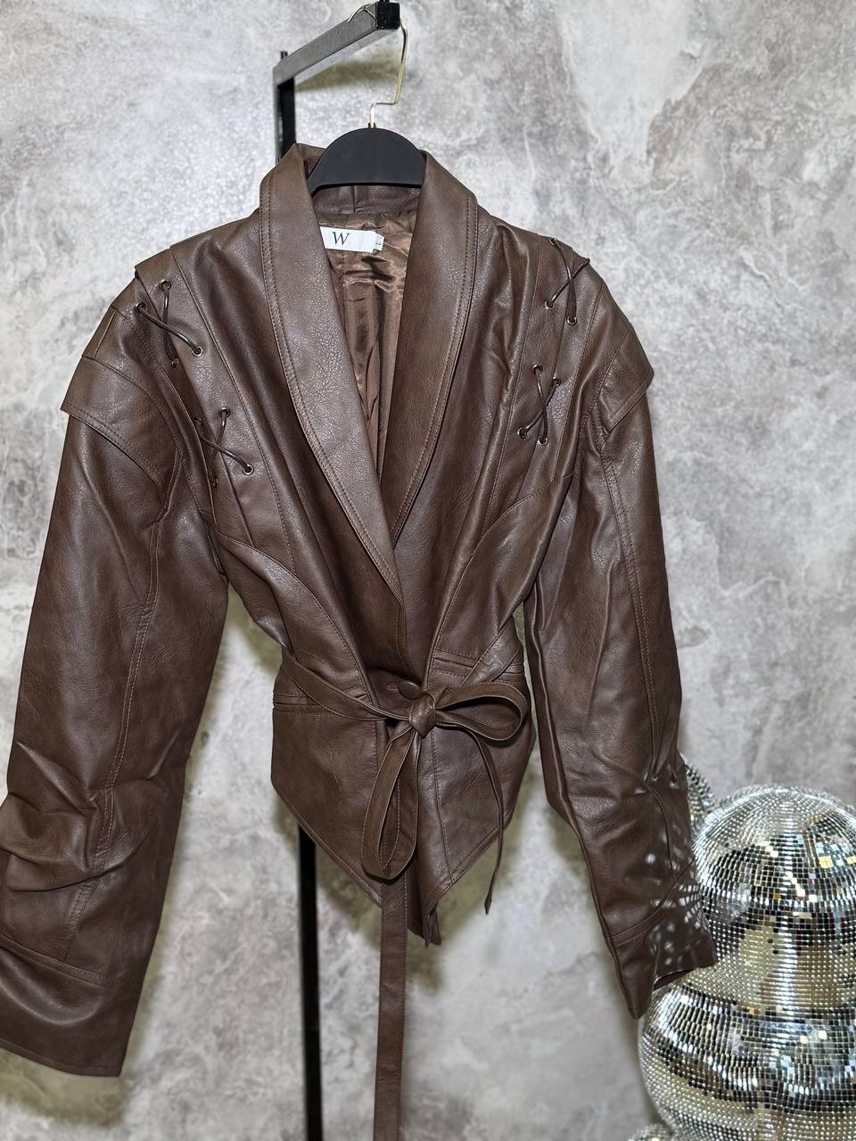 замшевая куртка,женская кожаная куртка,женская куртка из искусственной кожи,замшевая куртка с поясом,edem room современная куртка из замшевой кожи