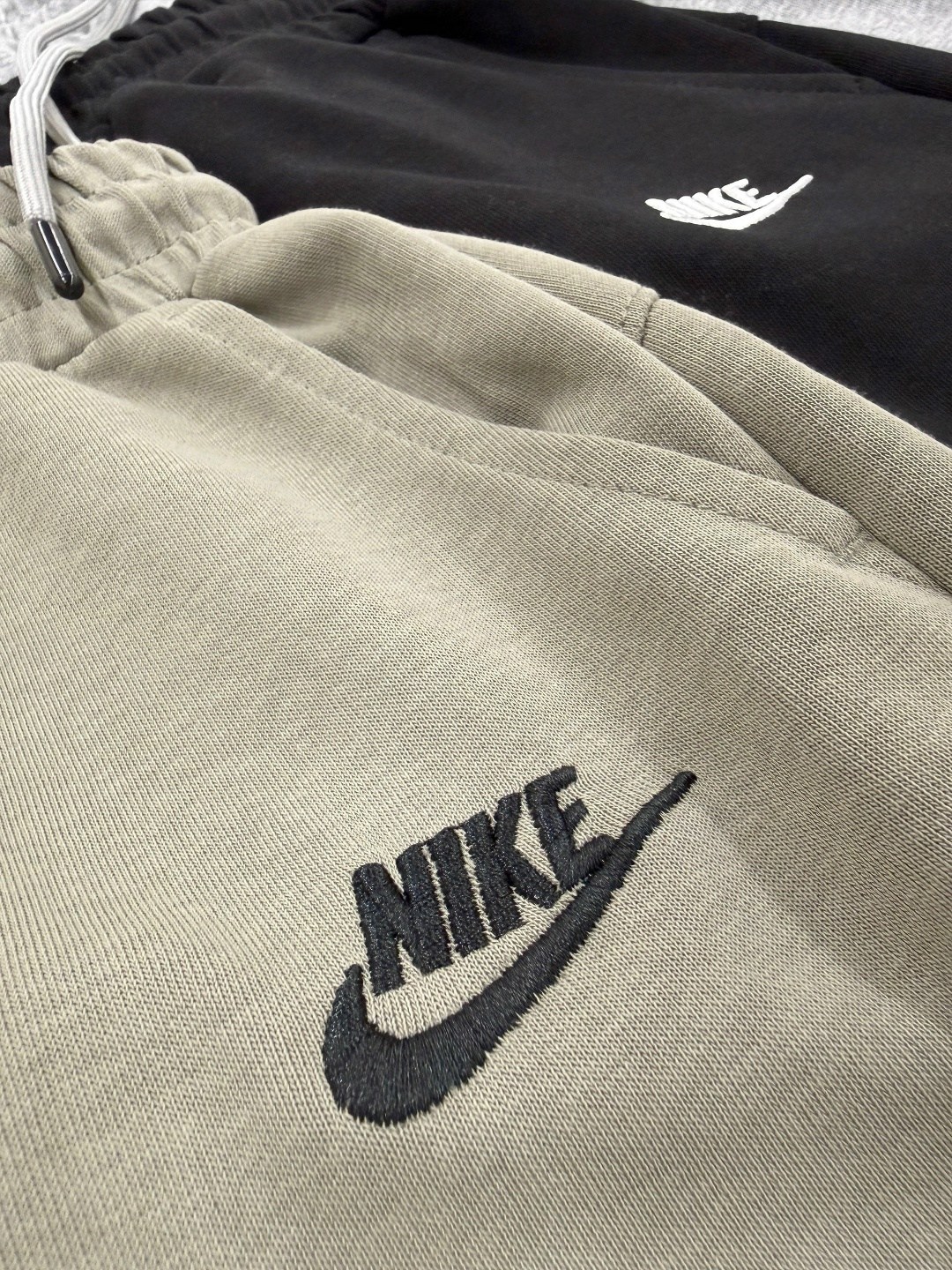 мужские шорты nike,шорты nike tech fleece,шорты мужские,мужские спортивные шорты,шорты найк