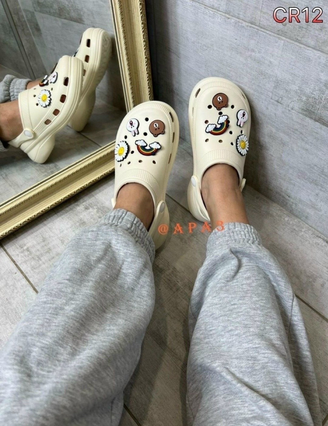 ,женские кроксы,кроксы сабо шлепанцы сандалии,кроксы шлепки с джибитсами,сабо шлепанцы