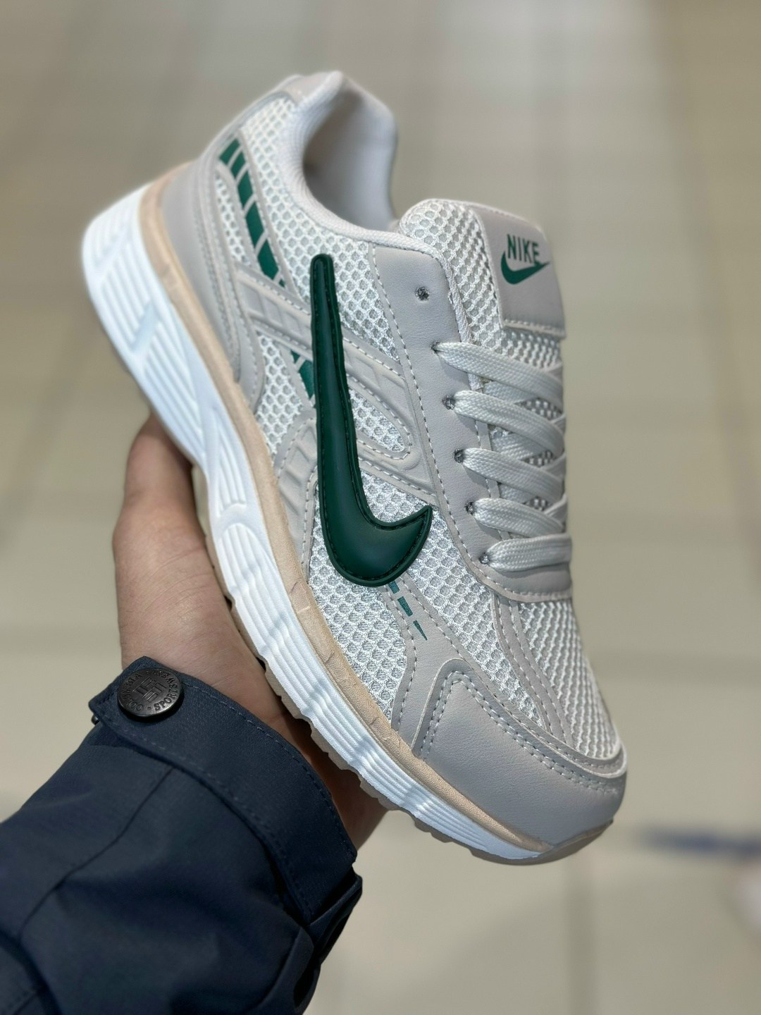 кроссовки nike,женские кроссовки,кроссовки мужской женский nike туризм,кроссовки мужские женские,кроссовки женские nike