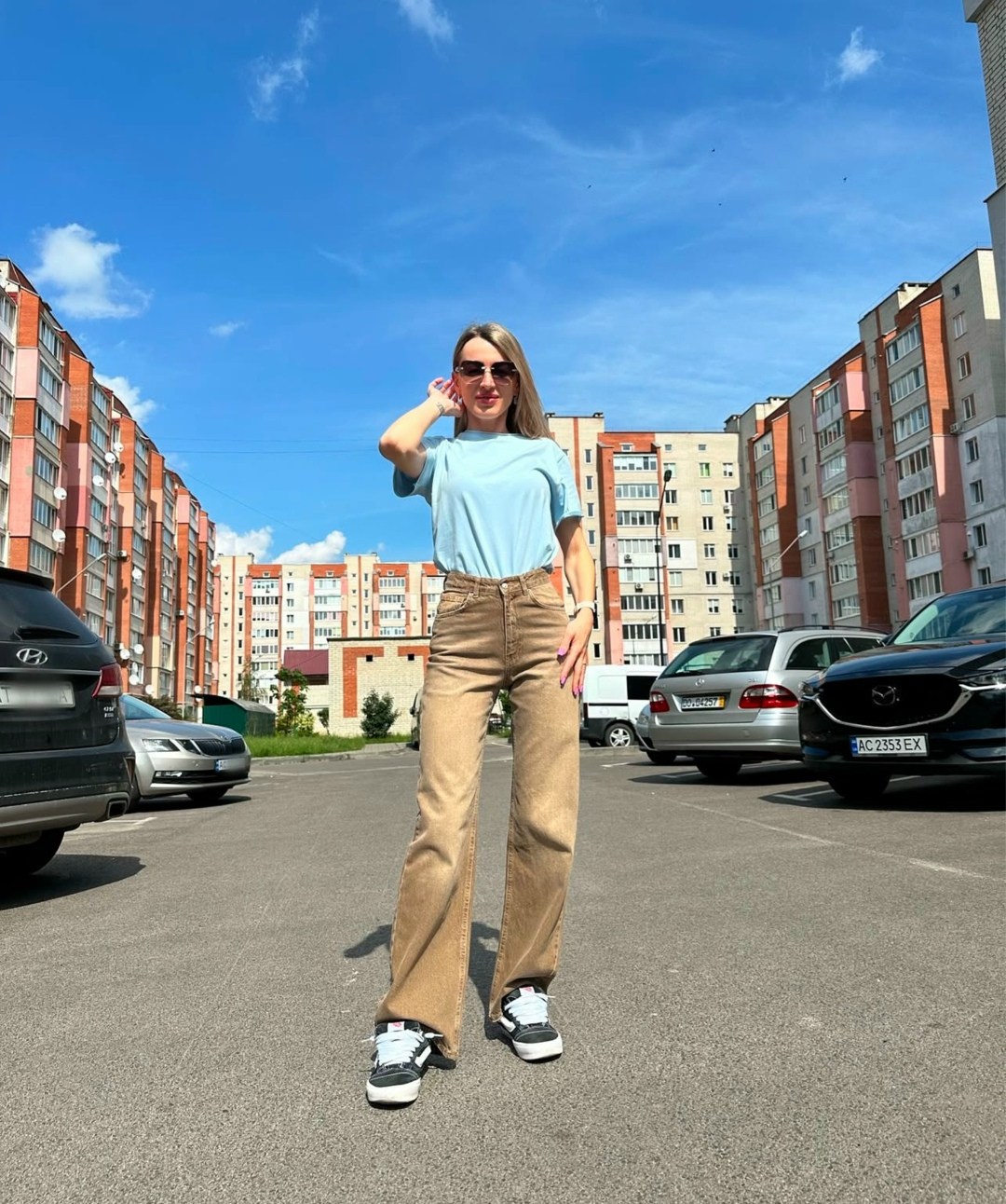 casual outfit,джинсы модные,брюки джинсы,джинсы женский,джинсы бежевые