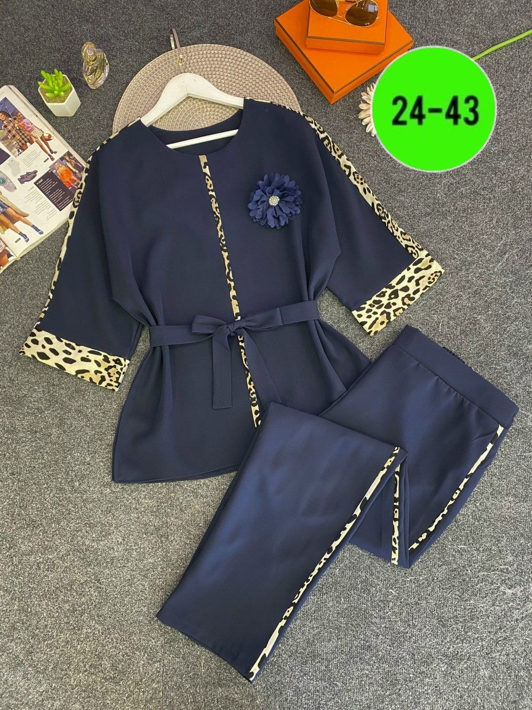 костюм женский,женские костюмы брючные,костюм брючный,костюм брючный серый,женские костюмы больших размеров