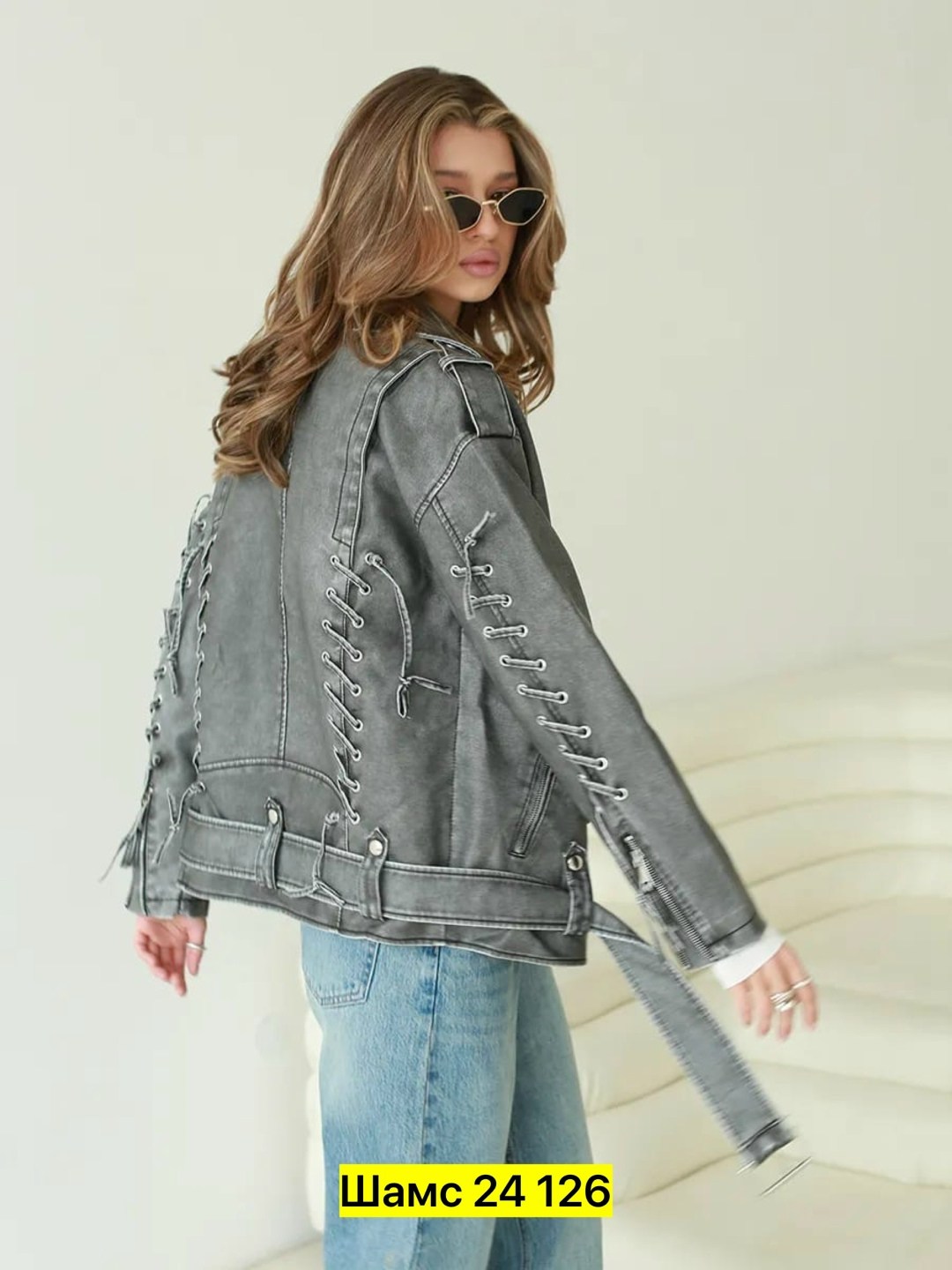 косуха винтажная куртка кожаная oversize серая mony,косуха оверсайз кожаная куртка,косуха кожаная серая винтажная куртка оверсайз,косуха кожаная женская куртка оверсайз,куртка кожаная женская