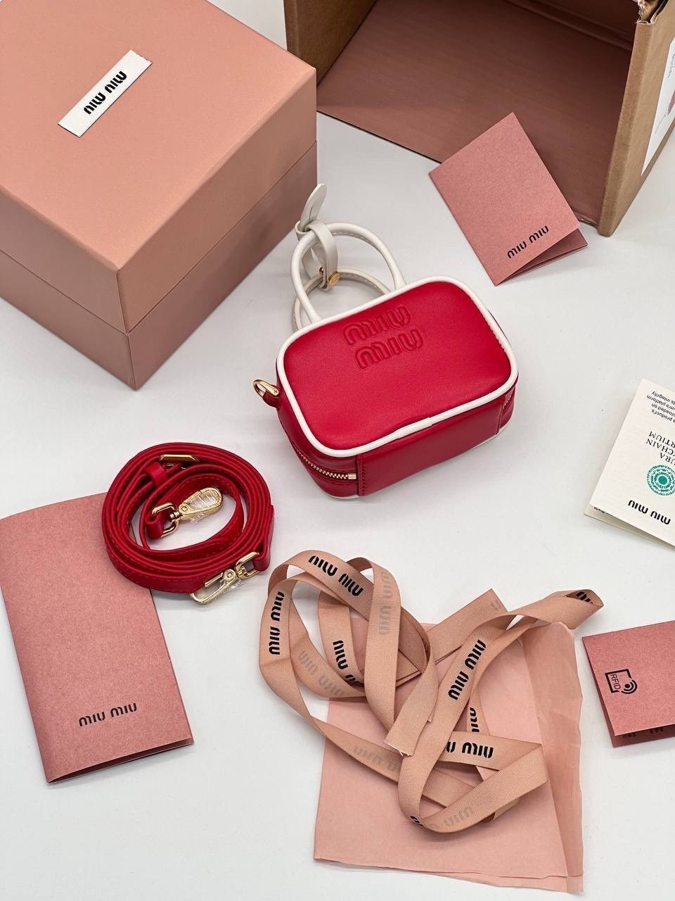 сумка miu miu,сумка женская miu miu,сумка,сумки миу миу,сумка женская