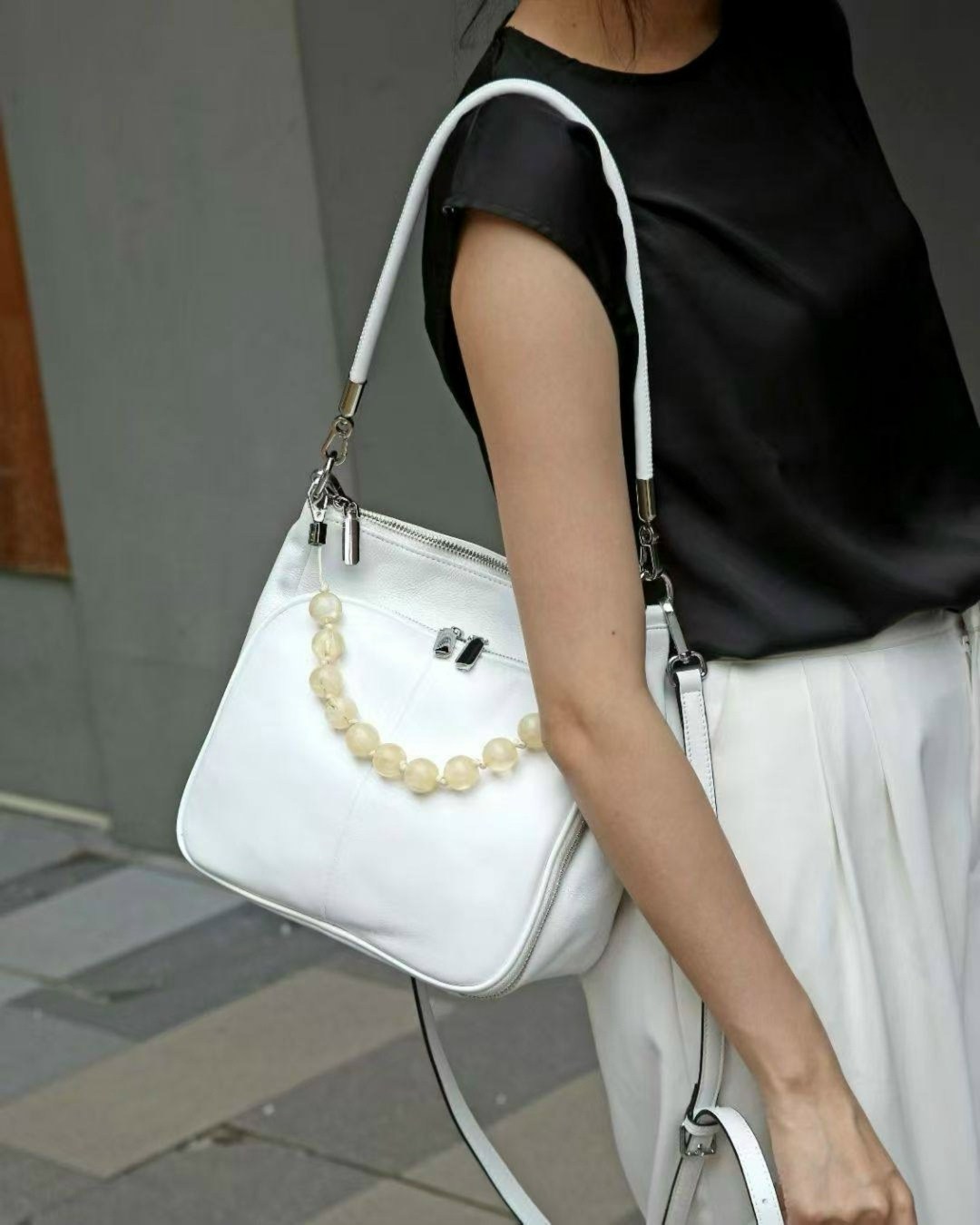 сумки женская,сумка,женская кожаная сумка,бежевая сумка,модная сумка