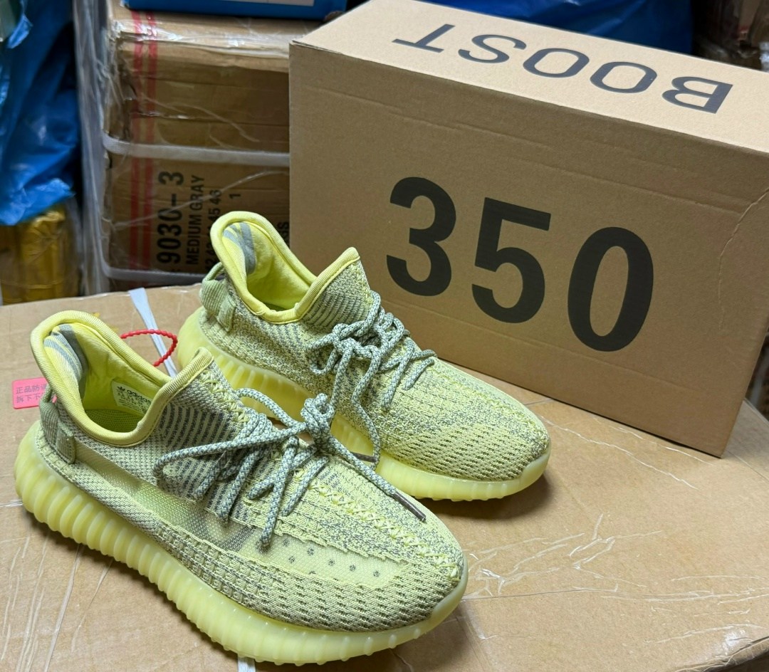 adidas yeezy boost 350 v2 hyperspace,adidas yeezy 350,adidas yeezy boost 350 v 2,adidas yeezy boost 350,yeezy boost 350 v 2