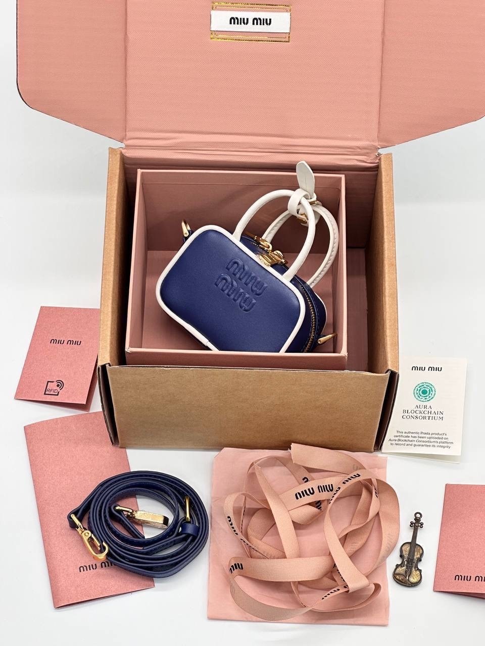 miu miu сумка,сумка,сумочка мини,сумка miu miu женская,аксессуар для сумки