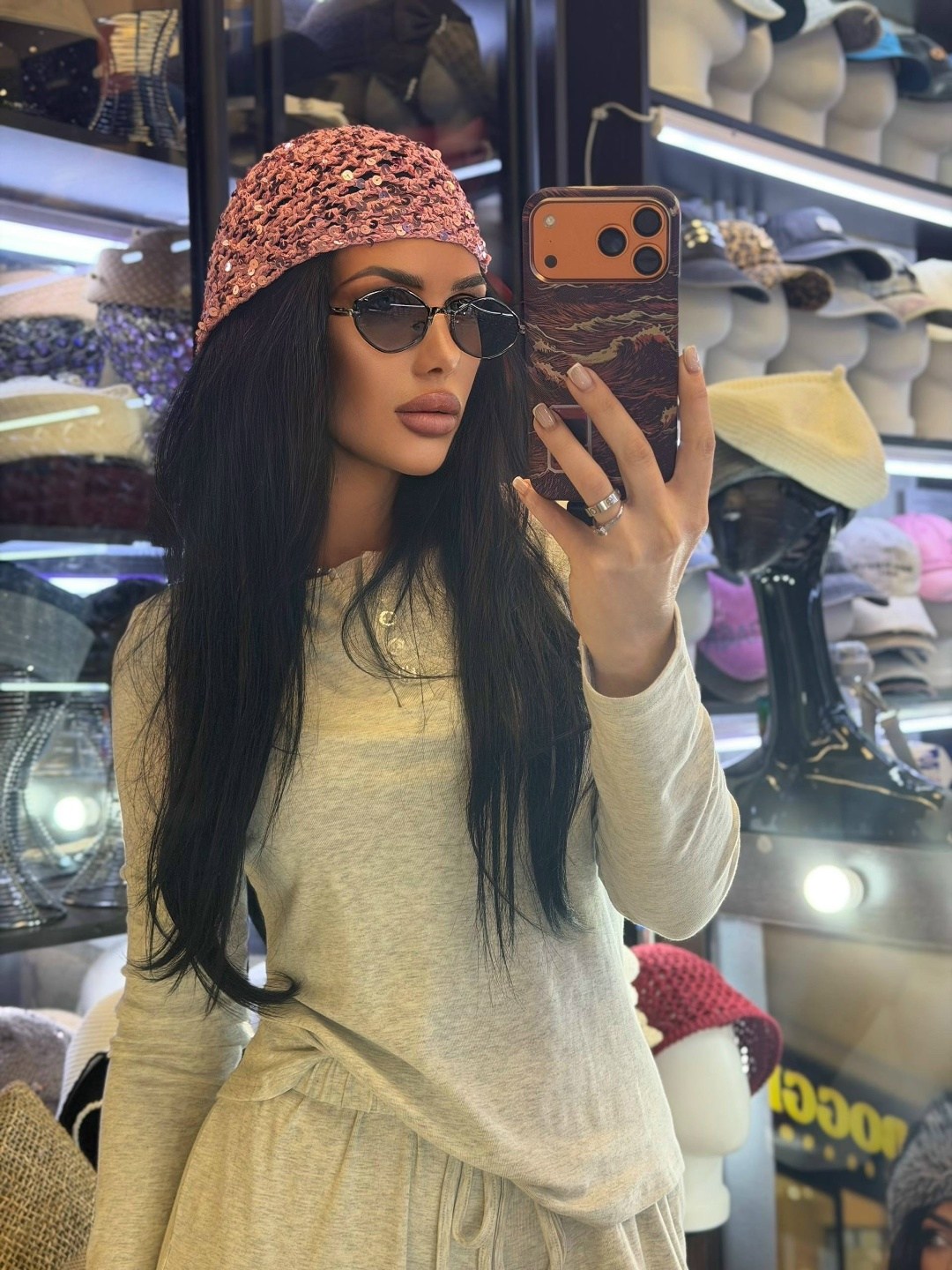 модные головные уборы,модная шапка,шапка женская,шапка для женщин