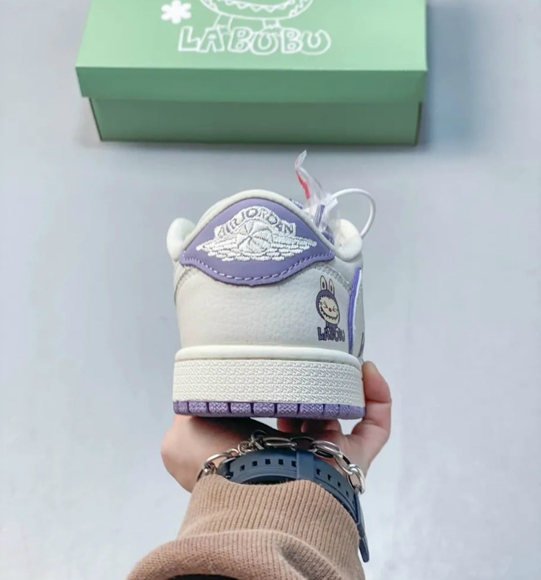 кроссовки,кроссовки nike,оригинальные кроссовки,женские кроссовки,российские кроссовки