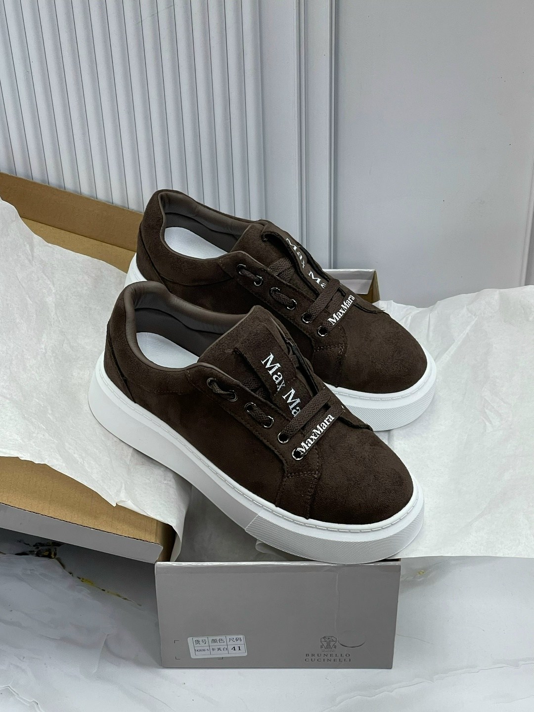 ,серые замшевые кеды,замшевые кеды,женские кроссовки,кеды женски