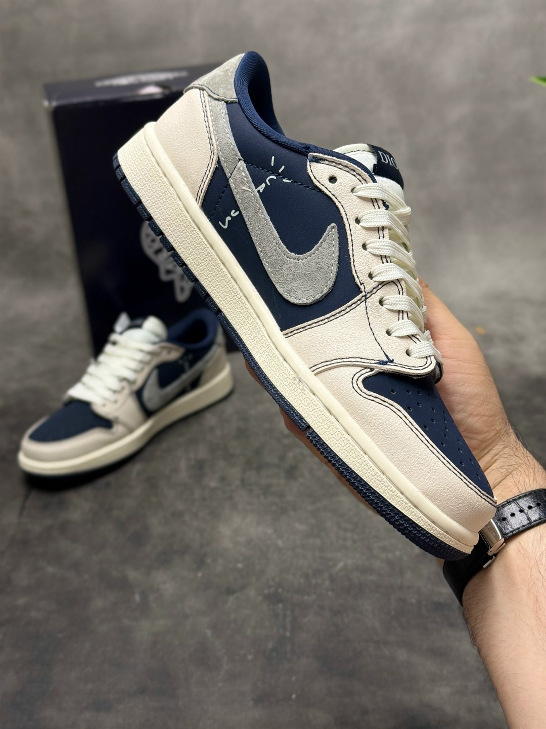nike air jordan 1 low se craft obsidian,travis scott x fragment x air jordan 1 low,кроссовки air jordan 1 low se craft inside out - obsidian синий,кроссовки,jordan 1 low fragment x travis scott