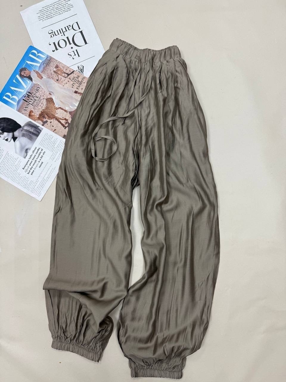 брюки свободные,штаны свободные,шелковые брюки,повседневные брюки,широкие брюки
