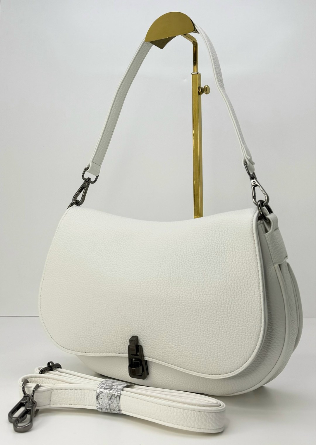 сумка,женская сумка,черная женская сумка,черная сумка,coccinelle сумка