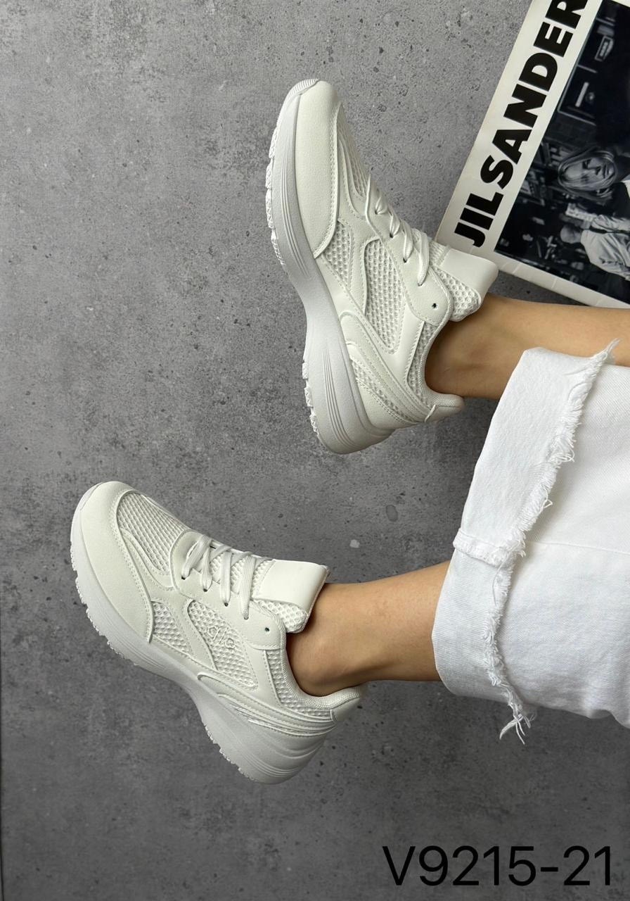 женские кроссовки,бежевые кроссовки,повседневные кроссовки,кроссовки для фитнеса,