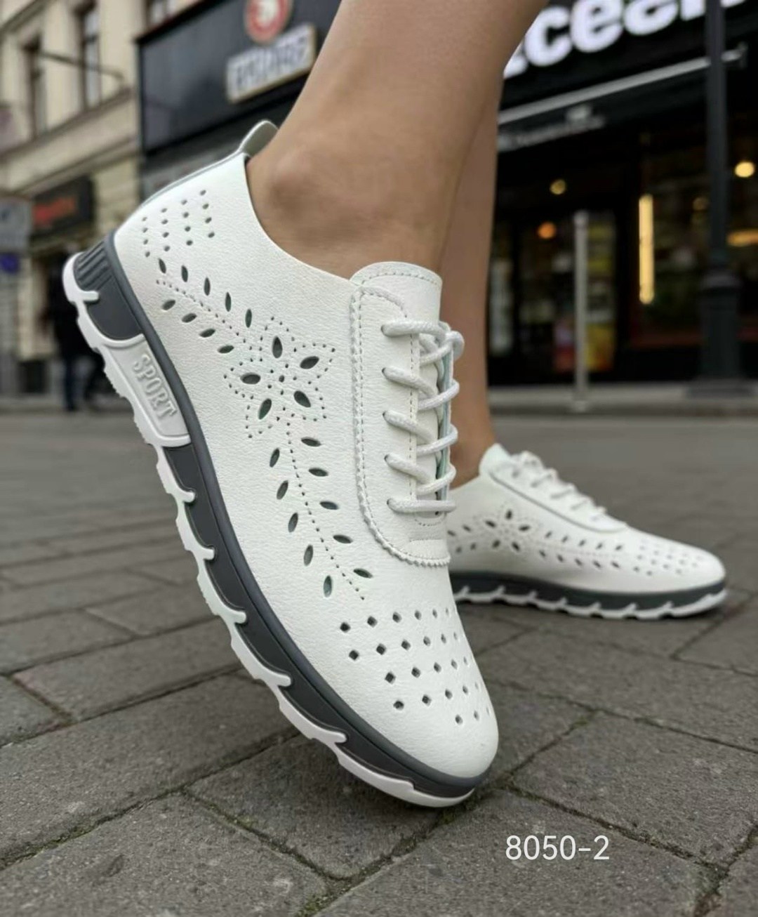 ,женские кроссовки,кроссовки летние с перфорацией,белые кроссовки,белые кроссовки женские