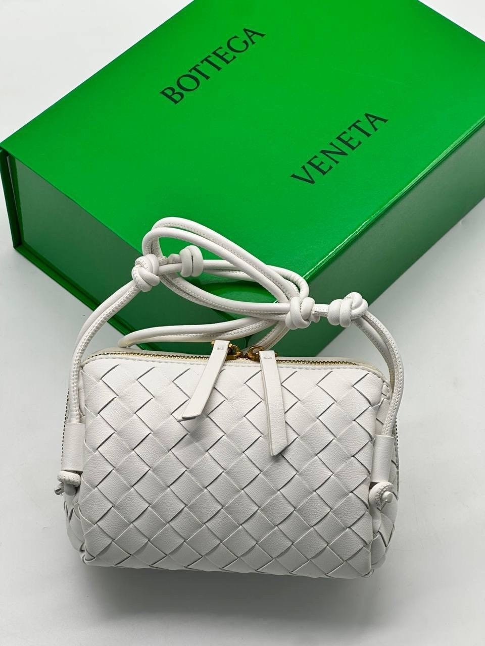 сумка bottega veneta женская,сумка bottega veneta,сумка на плечо bottega veneta,сумка bottega,сумка bottega veneta mini jodie
