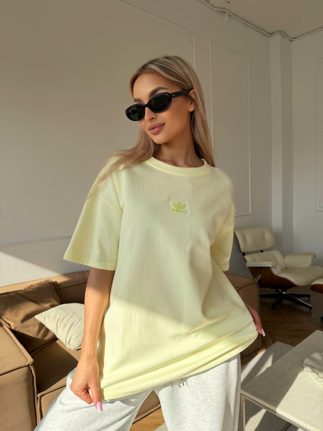 футболки оверсайз женские,футболка оверсайз,черная футболка оверсайз,футболки женская,футболка оверсайз трендовый