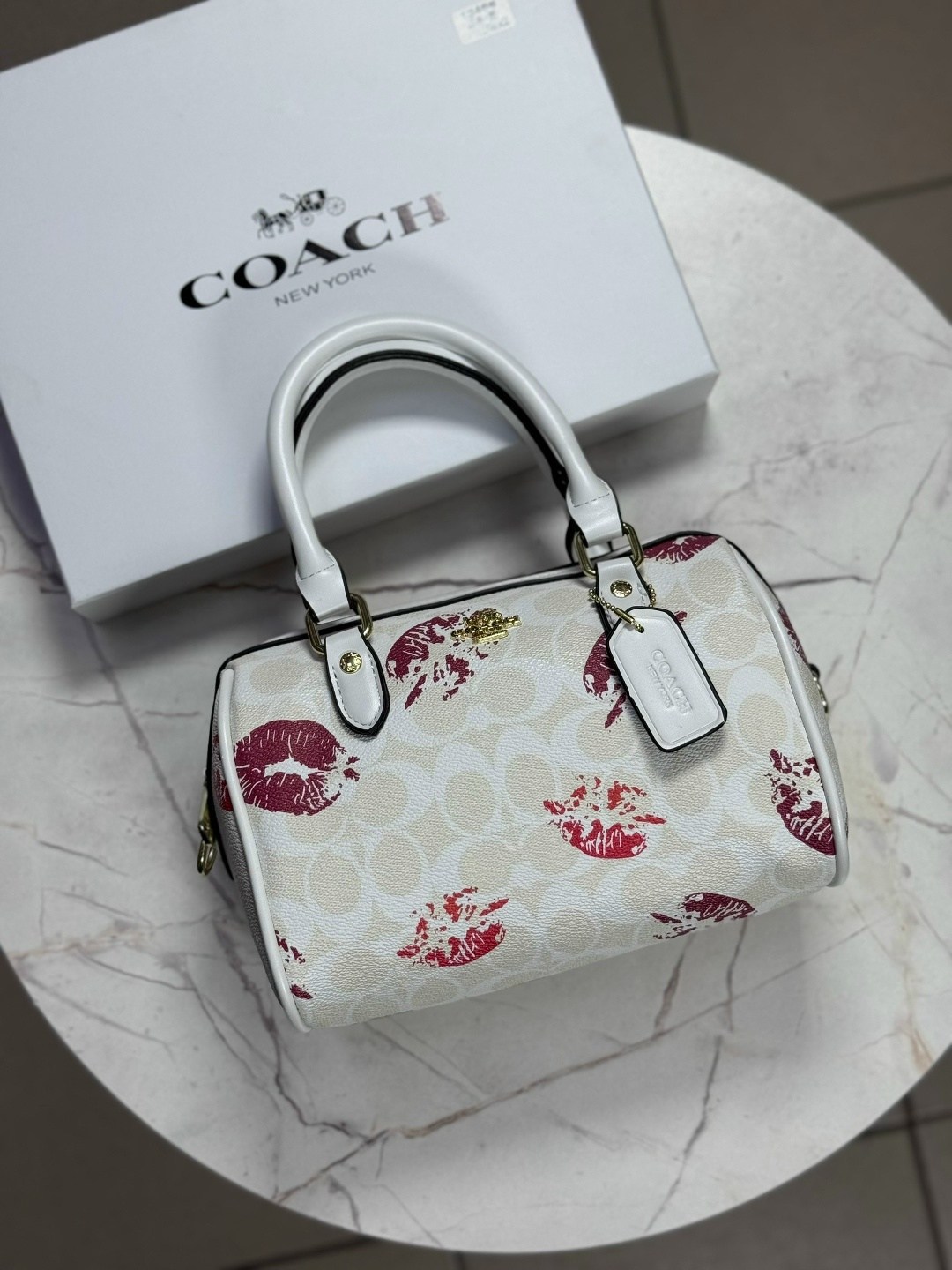 женская сумка coach,сумка coach,модная сумка,женская сумка в стиле coach,сумка