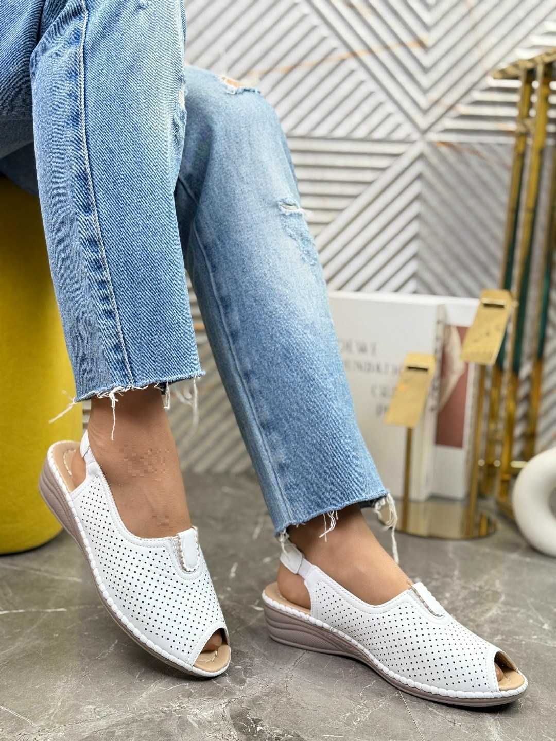 ,женские босоножки,босоножки женские летние,босоножки с перфорацией,босоножки