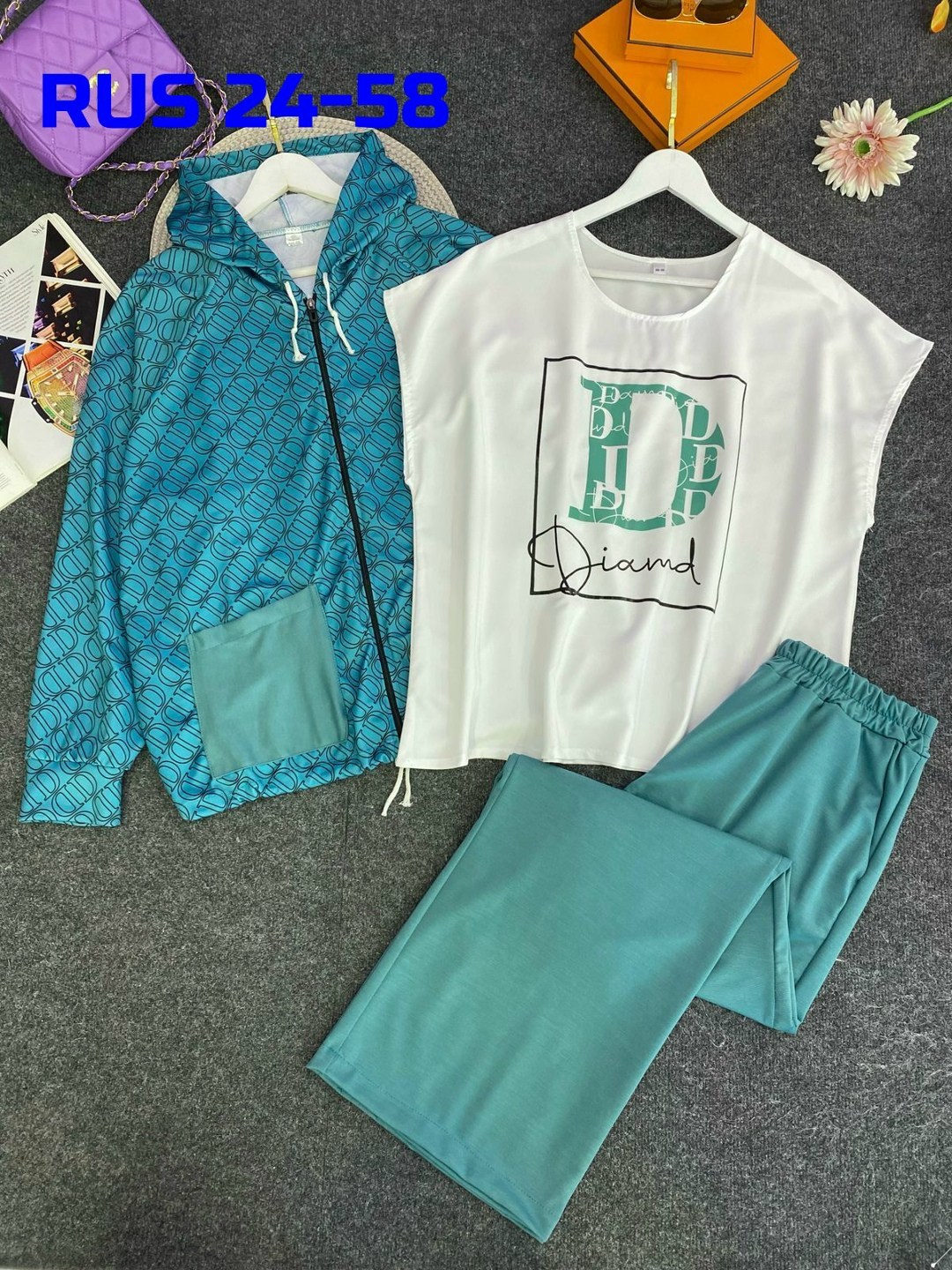 женские костюмы больших размеров,костюм женский тройка,костюм двойка женский большого размера,женский спортивный костюм больших размеров,женский костюм двойка