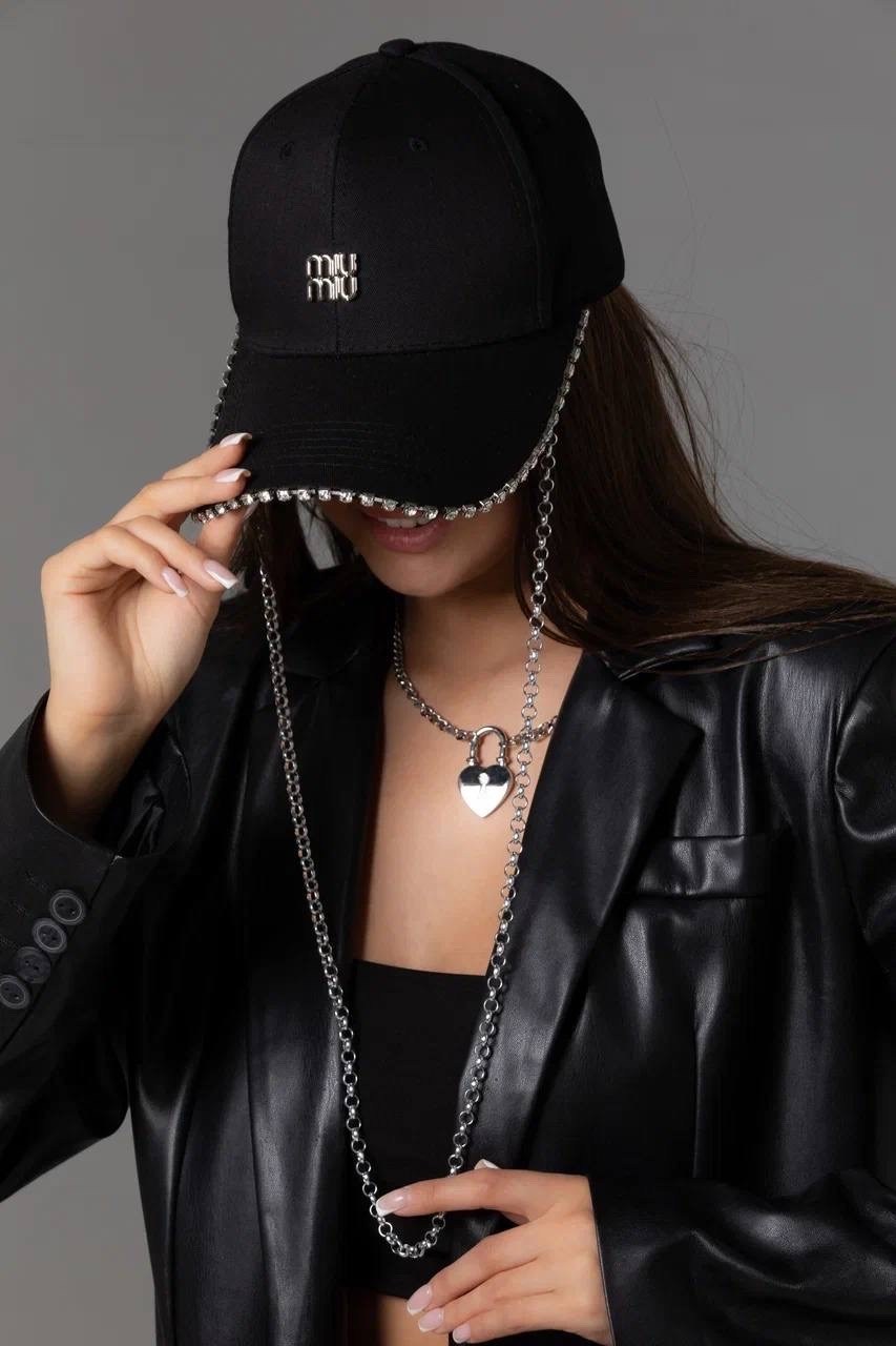 кепка женская,кепка с цепочкой женская,бейсболка с цепочкой,бейсболка для женщин,бейсболки женские