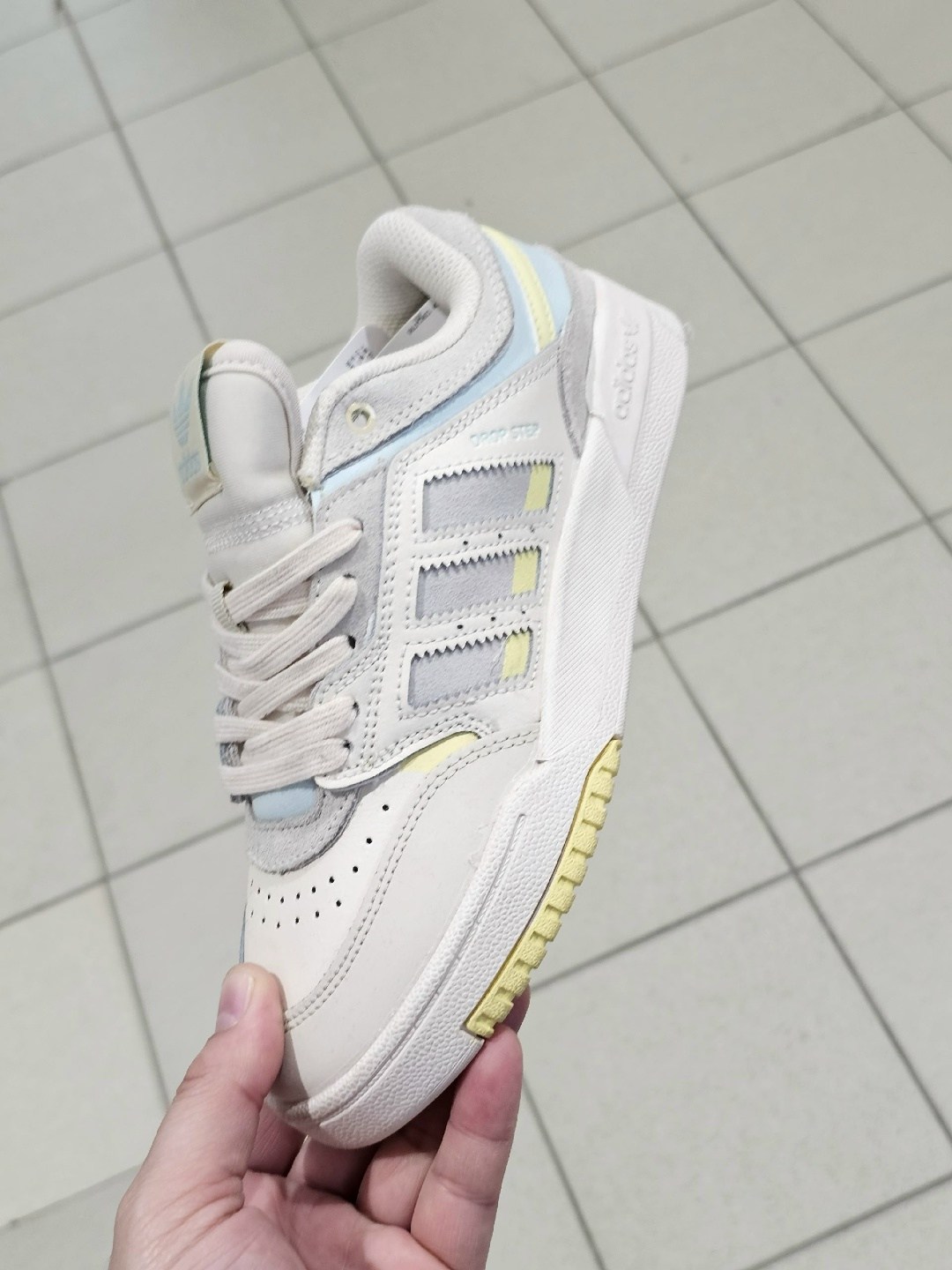 кроссовки adidas,кроссовки adidas drop step,adidas женские кроссовки,адидас люкс кроссовки,кроссовки