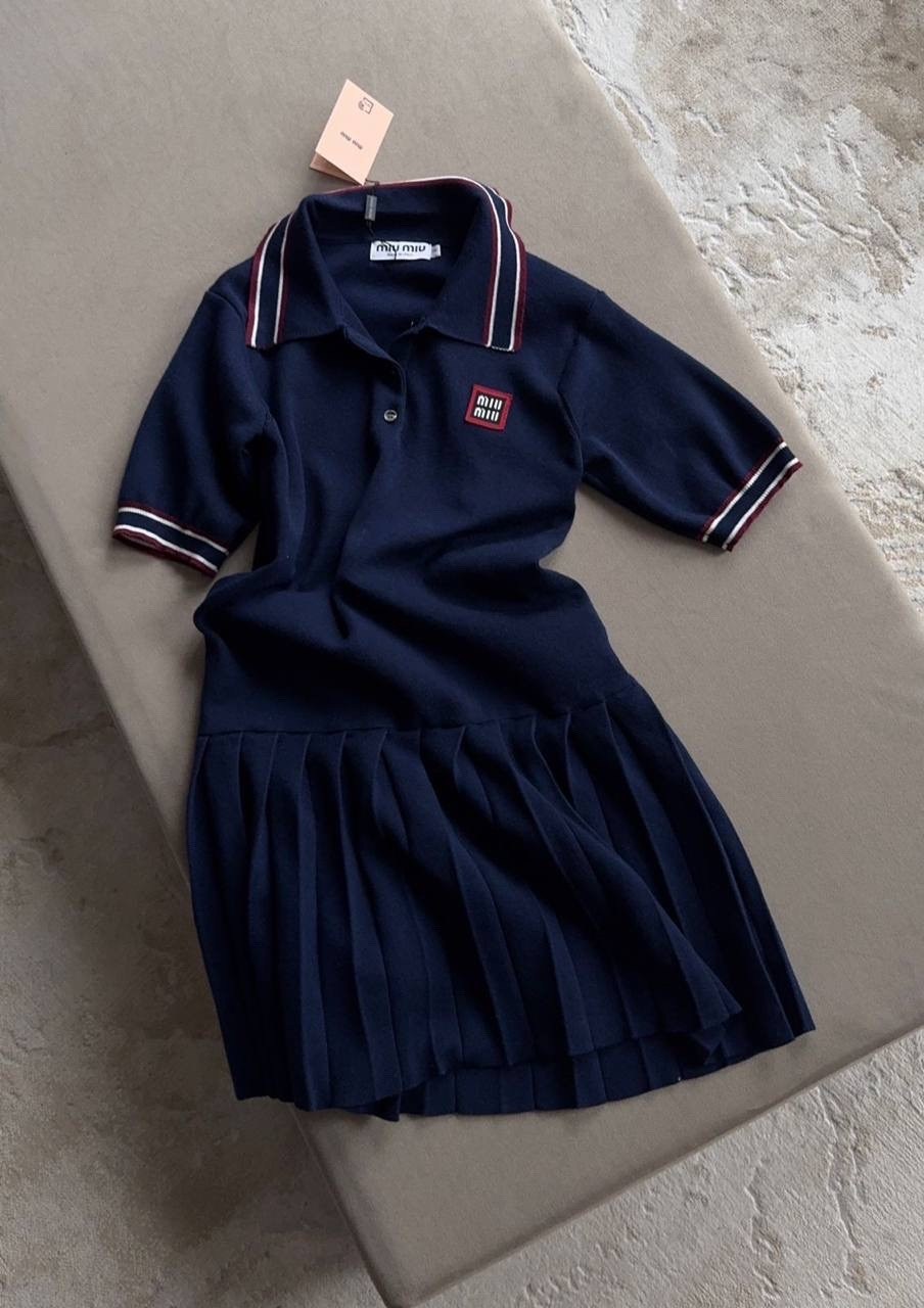 костюм с юбкой,,костюм женский,платье поло женское,одежда стильная