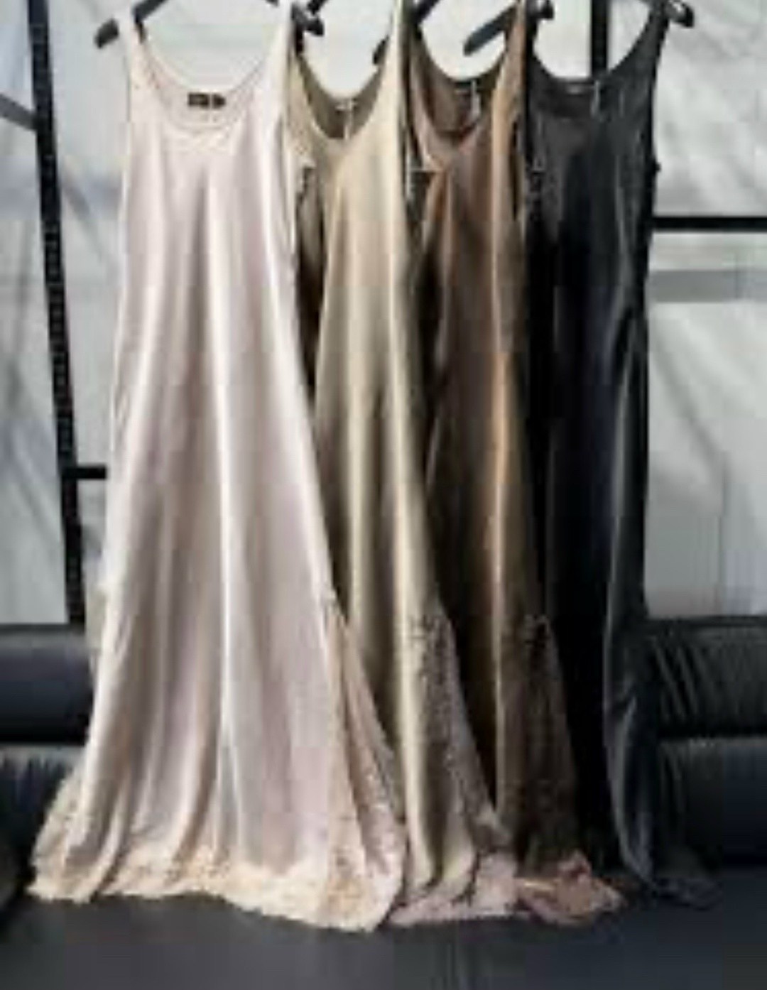 шелковое платье комбинация,женское платье-комбинация,платье комбинация,шелковое платье с кружевами,платье с кружевами