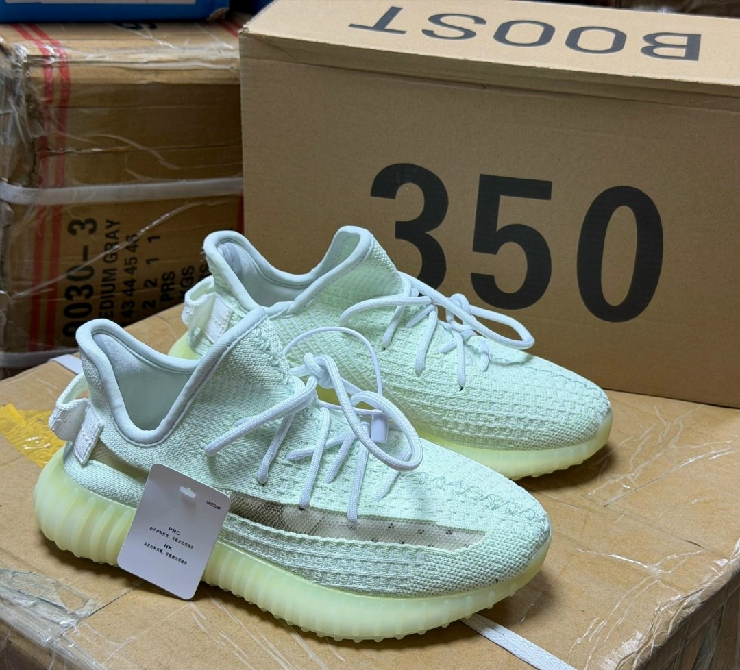 adidas yeezy boost 350 v2 hyperspace,adidas yeezy 350,adidas yeezy boost 350 v 2,adidas yeezy boost 350,yeezy boost 350 v 2
