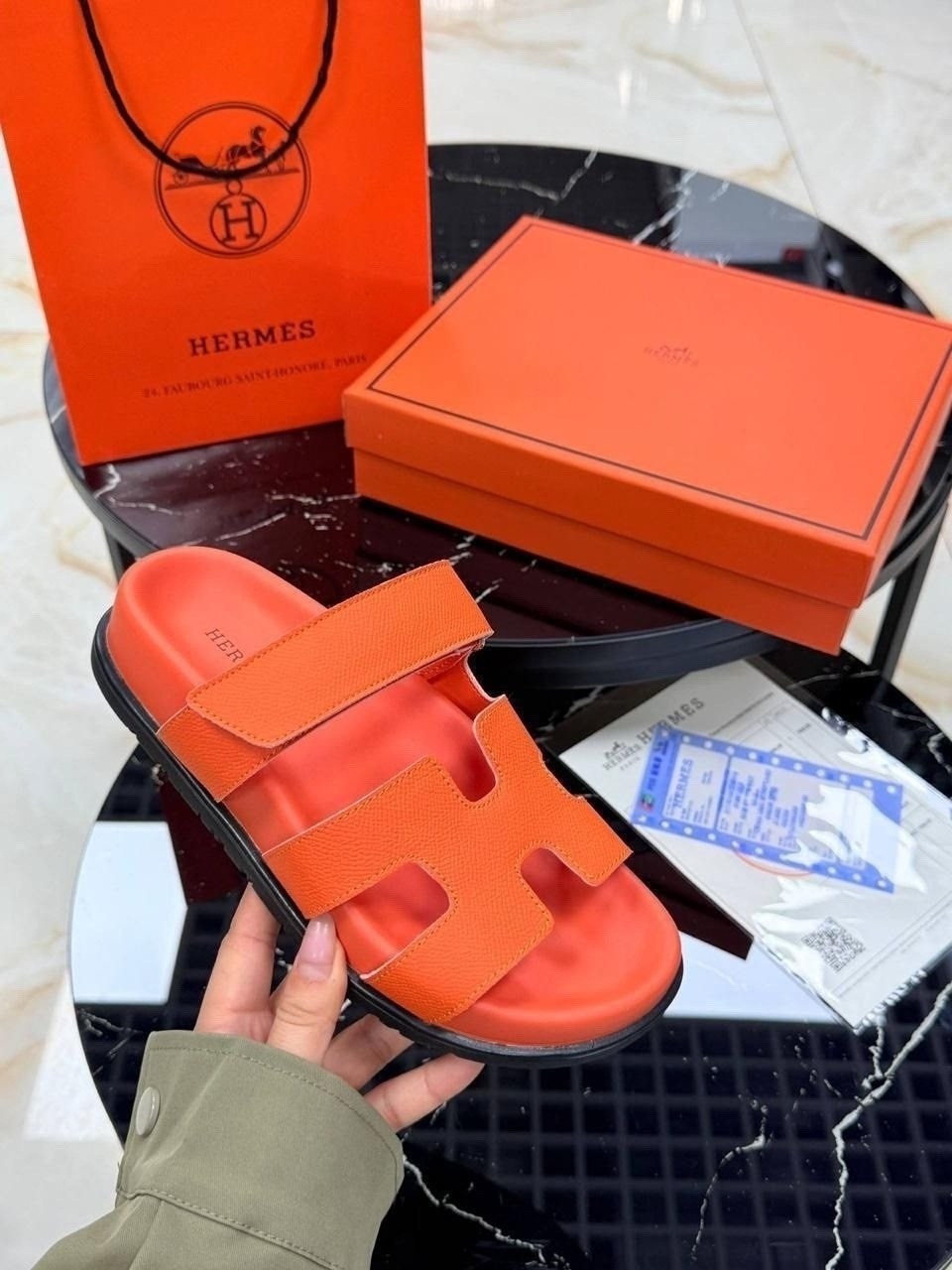 шлепанцы hermes,шлепки hermes женские,сандалии hermes,шлепки hermes,тапочки hermes