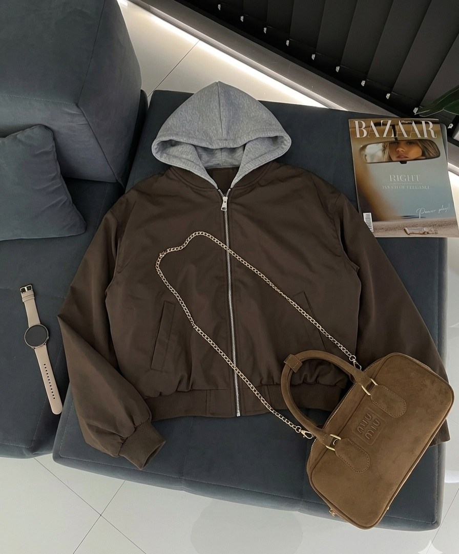 бомбер утепленный с капюшоном оверсайз sondi,бомбер с капюшоном,куртка оверсайз,женская куртка,бомбер оверсайз с капюшоном