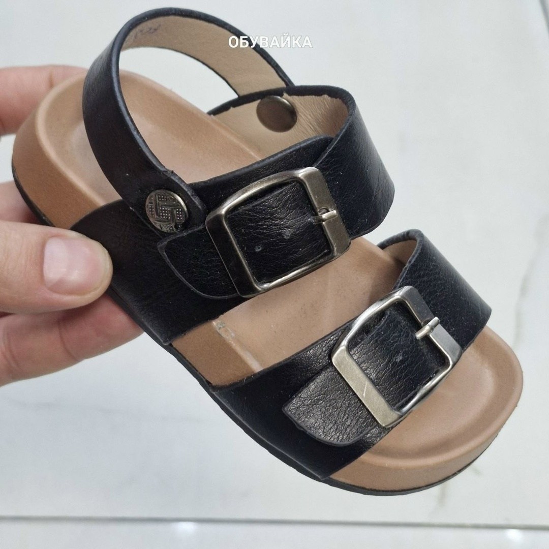 ,сандалии,детские сандалии,сандали,сандалии мужские