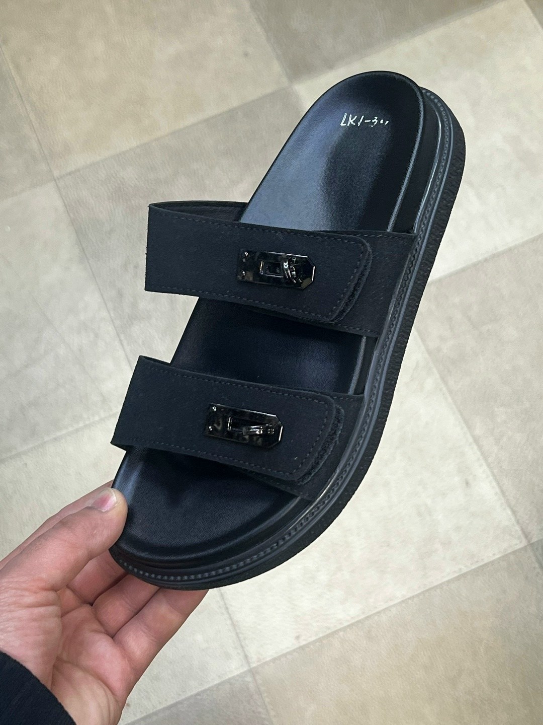 ,женские шлепанцы,тапочки фенди,мужские шлепанцы,тапочки гермес