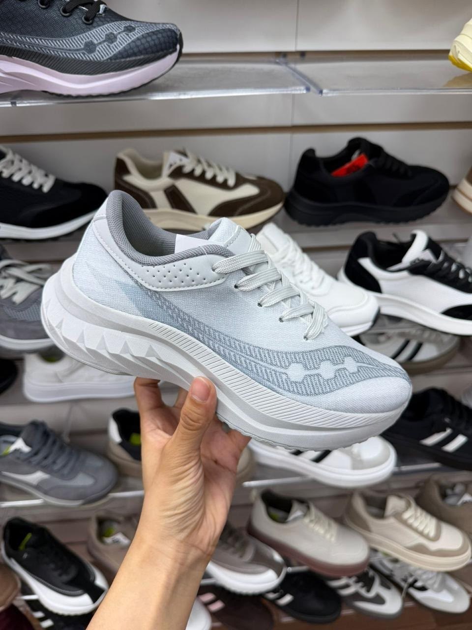 кроссовки saucony,женские беговые кроссовки,кроссовки,кроссовки женскиe,повседневные кроссовки