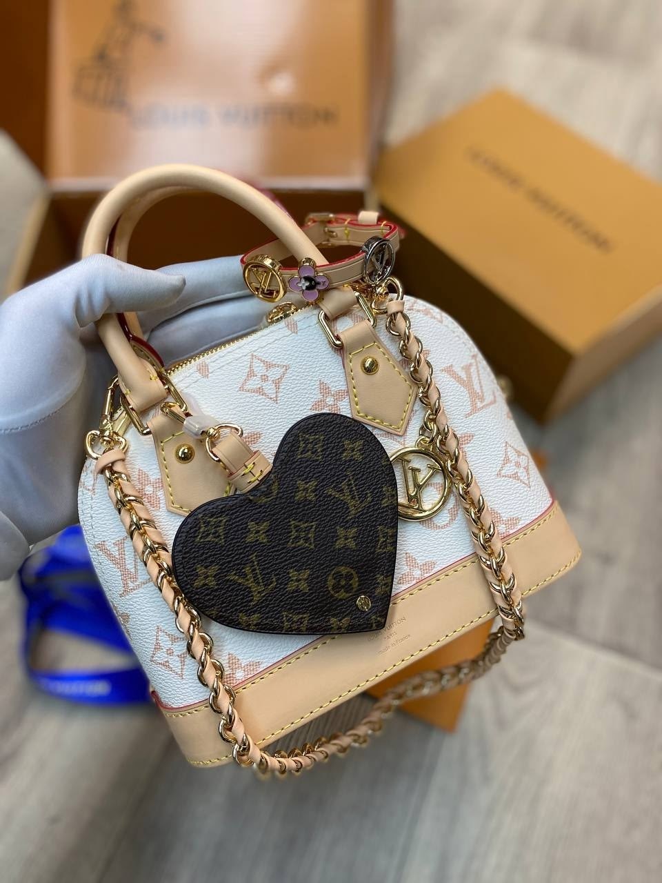 сумка женская louis vuitton,сумка louis vuitton,louis vuitton сумка на плечо,сумка на плечо louis vuitton louis vuitton,lv louis vuitton cope 1: 1 2026 женская сумочка