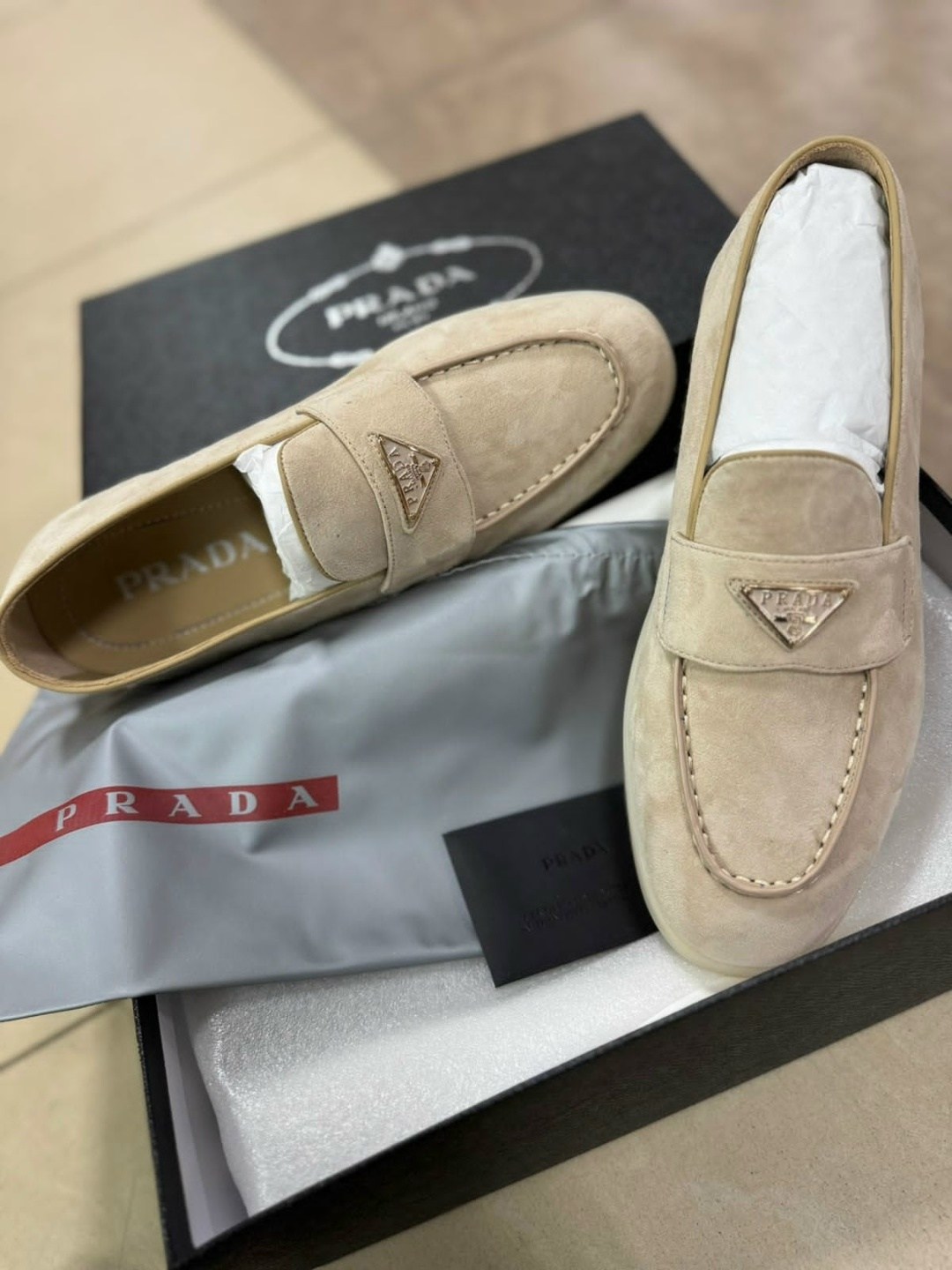 ,prada лоферы,прада лоферы,замшевые лоферы,мокасины прада